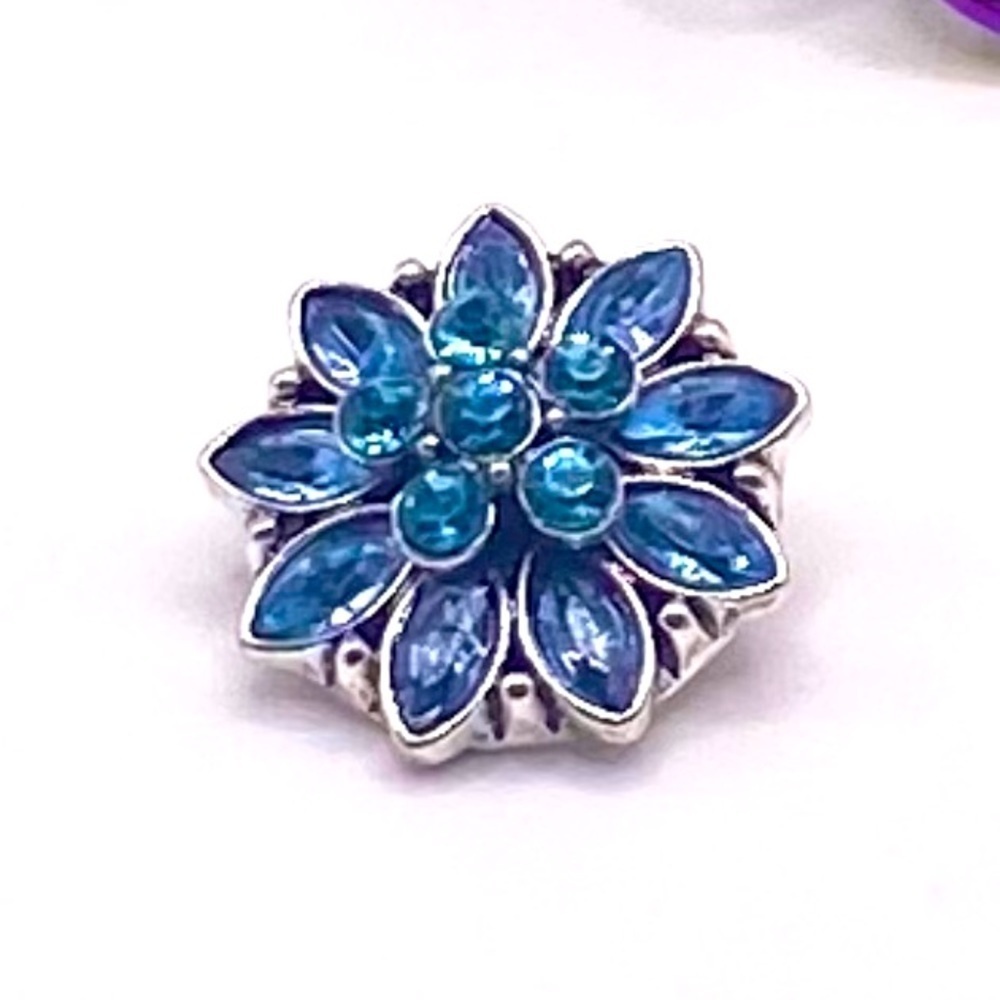 Ginger Snap #211 - “Aqua Bouquet Snap” For 18mm Snap Jewelry NWT